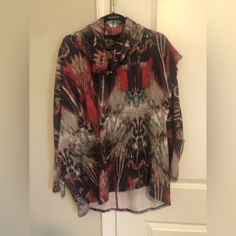 Women’s cowl neck wilderness design oversized sweater. Medium.